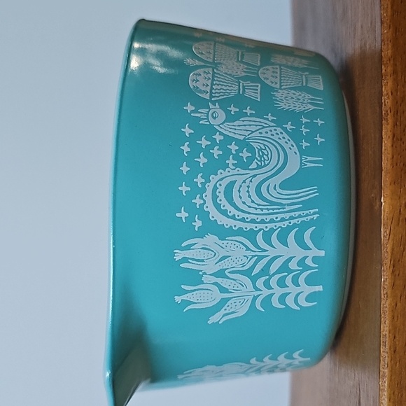 Vintage Pyrex Butterprint Amish Blue 473 1 quart bowl - Picture 2 of 10